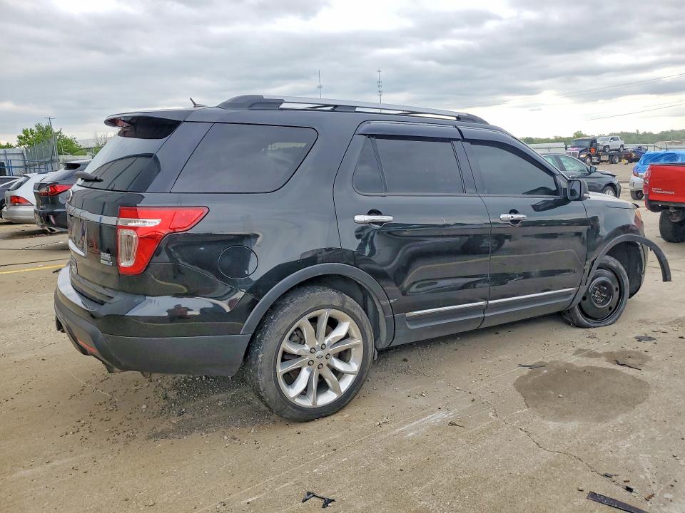 51589226 :رقم المزاد ، 1FM5K8F8XEGA75164 vin ، 2014 Ford Explorer مزاد بيع