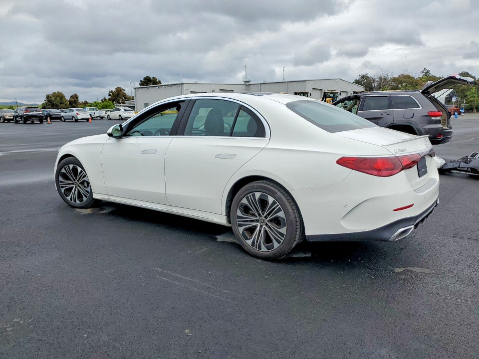 Продажа на аукционе авто 2024 Mercedes-benz E, vin: W1KLF4HB3RA037890, номер лота: 52425956