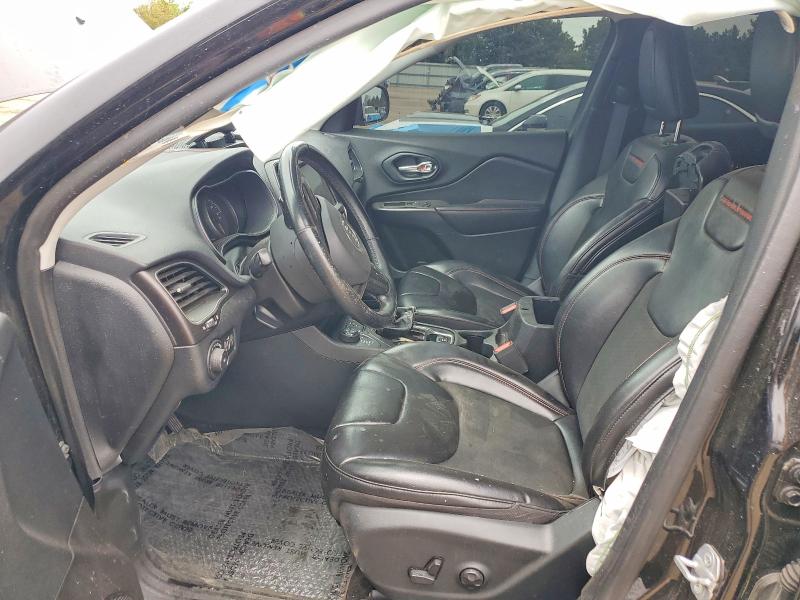 51966546 :رقم المزاد ، 1C4PJMBX6LD581790 vin ، 2020 Jeep Cherokee مزاد بيع