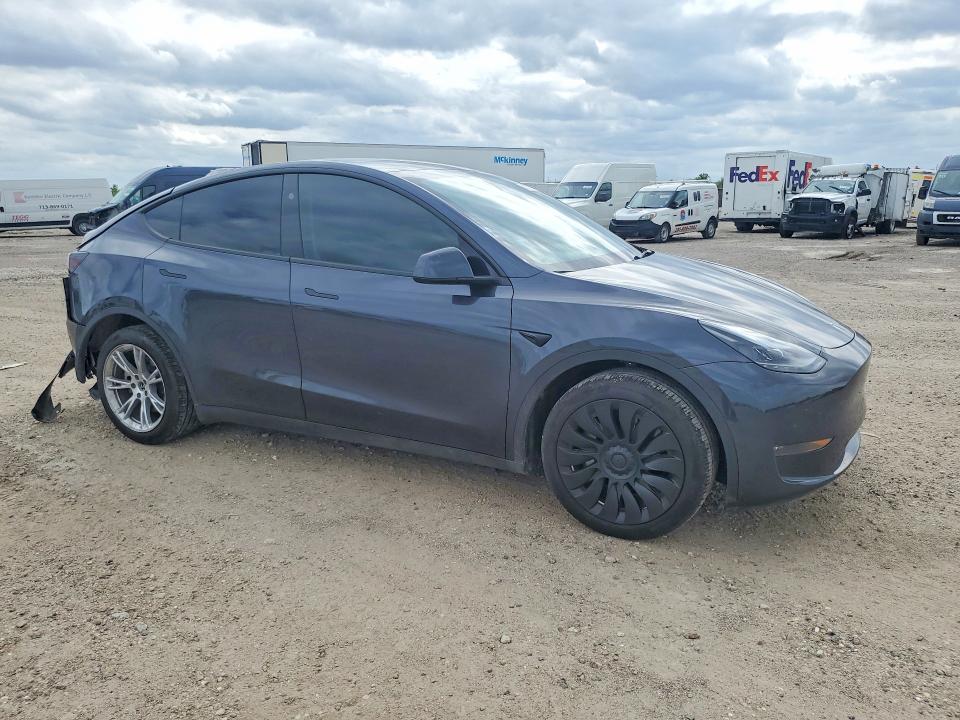 51907626 :رقم المزاد ، 7SAYGDEE7RA241191 vin ، 2024 Tesla Model Y مزاد بيع
