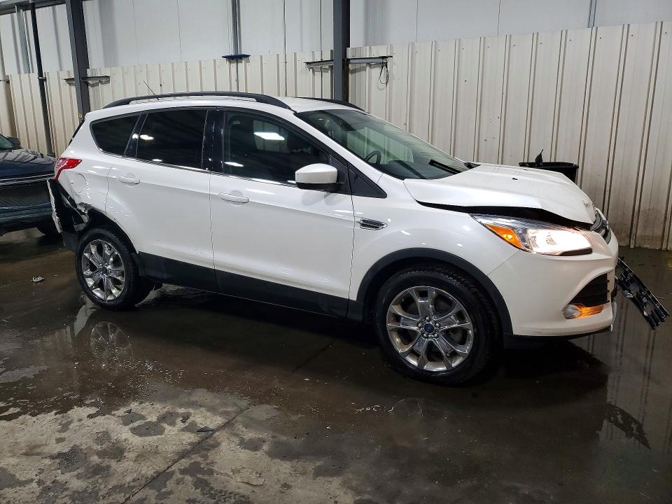 2016 Ford Escape მანქანა იყიდება აუქციონზე, vin: 1FMCU9GX6GUB07870, აუქციონის ნომერი: 53914436