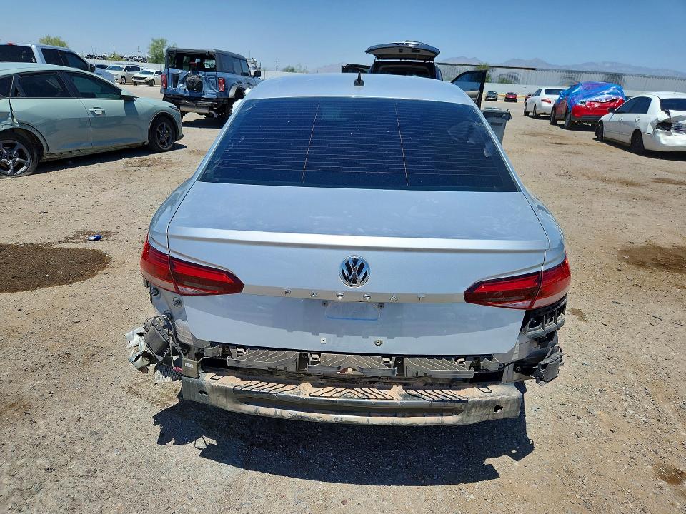 53474136 :رقم المزاد ، 1VWSA7A38MC008114 vin ، 2021 Volkswagen Passat مزاد بيع