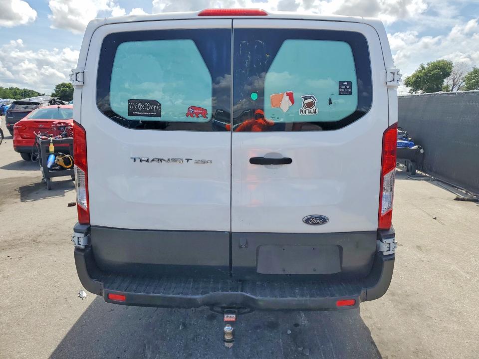 Продажа на аукционе авто 2016 Ford Transit, vin: 1FTYR1ZM7GKA63809, номер лота: 54733206