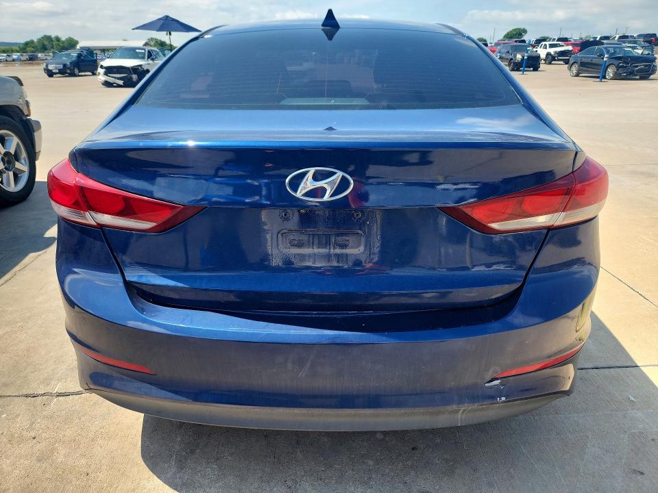 54170626 :رقم المزاد ، 5NPD84LF2JH312892 vin ، 2018 Hyundai Elantra مزاد بيع
