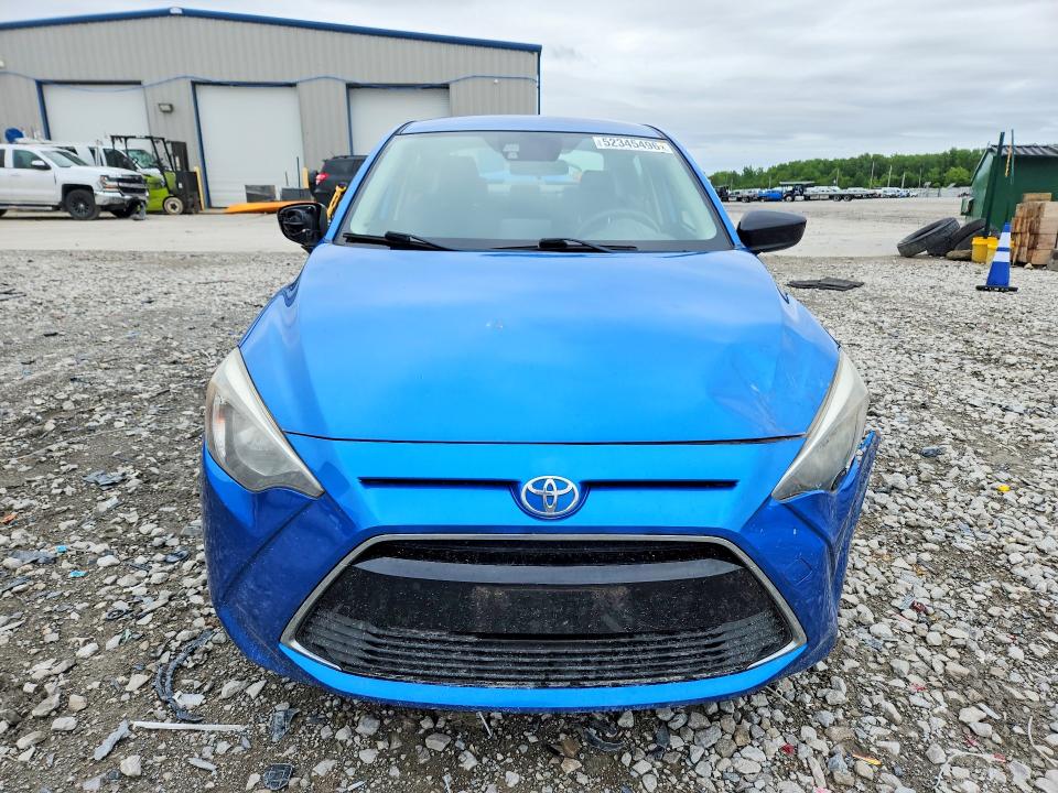 2017 Toyota Yaris Ia მანქანა იყიდება აუქციონზე, vin: 3MYDLBYV9HY185821, აუქციონის ნომერი: 52345496
