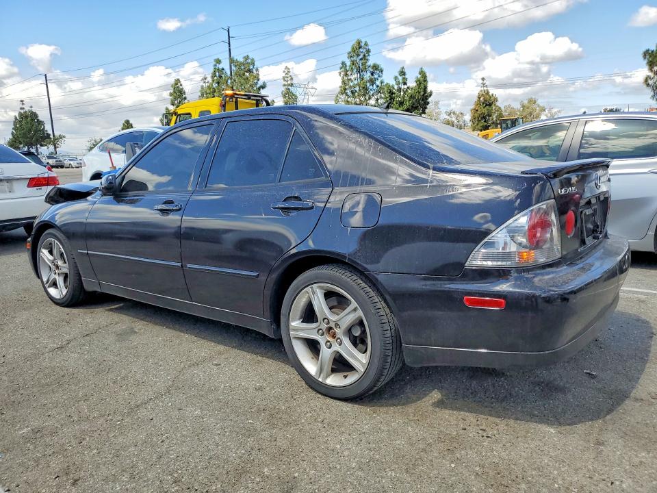 55050746 :رقم المزاد ، JTHBD192050099173 vin ، 2005 Lexus Is مزاد بيع