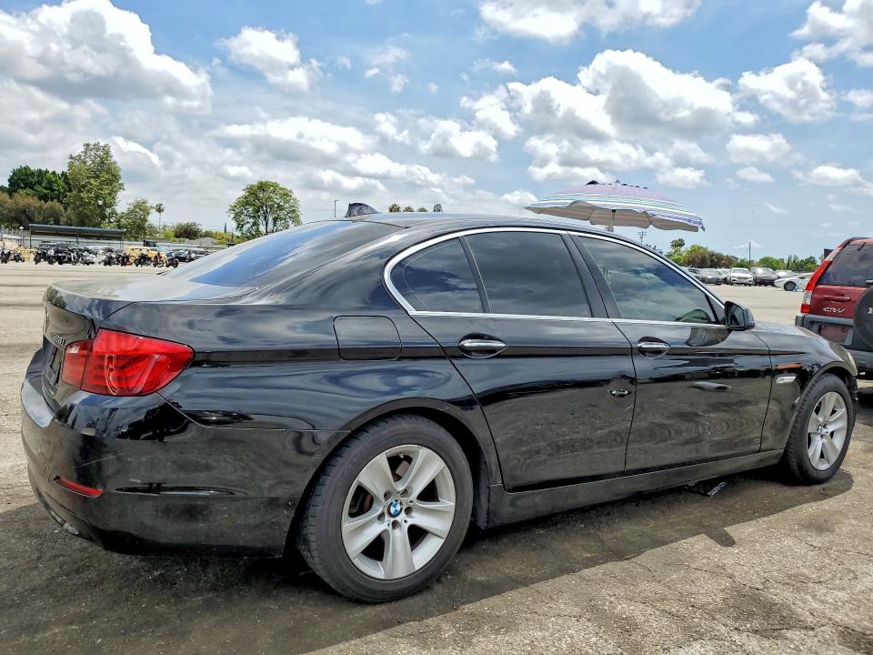 2013 Bmw 528 მანქანა იყიდება აუქციონზე, vin: WBAXG5C52DDY37004, აუქციონის ნომერი: 54203986