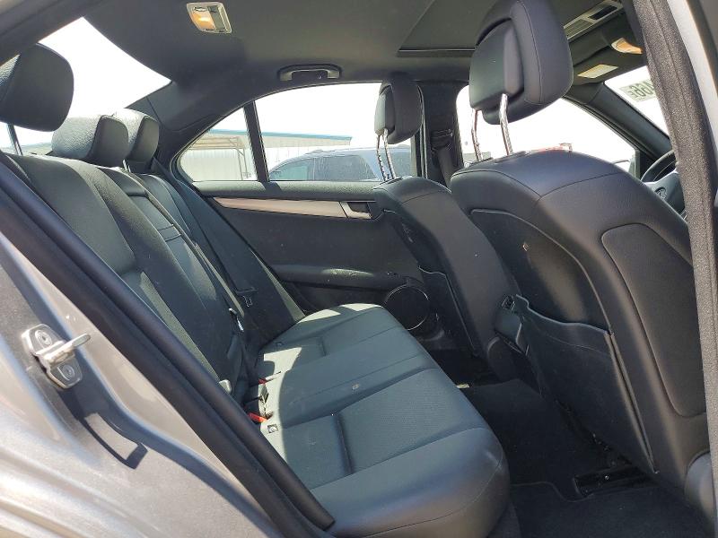 54514466 :رقم المزاد ، WDDGF8BB0CR213580 vin ، 2012 Mercedes-benz C مزاد بيع