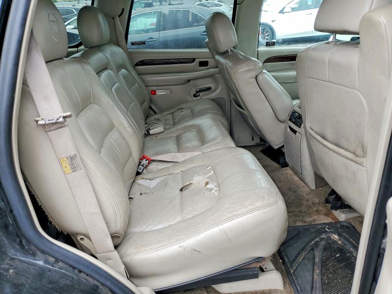 2002 Cadillac Escalade მანქანა იყიდება აუქციონზე, vin: 1GYEK63NX2R101971, აუქციონის ნომერი: 53299236