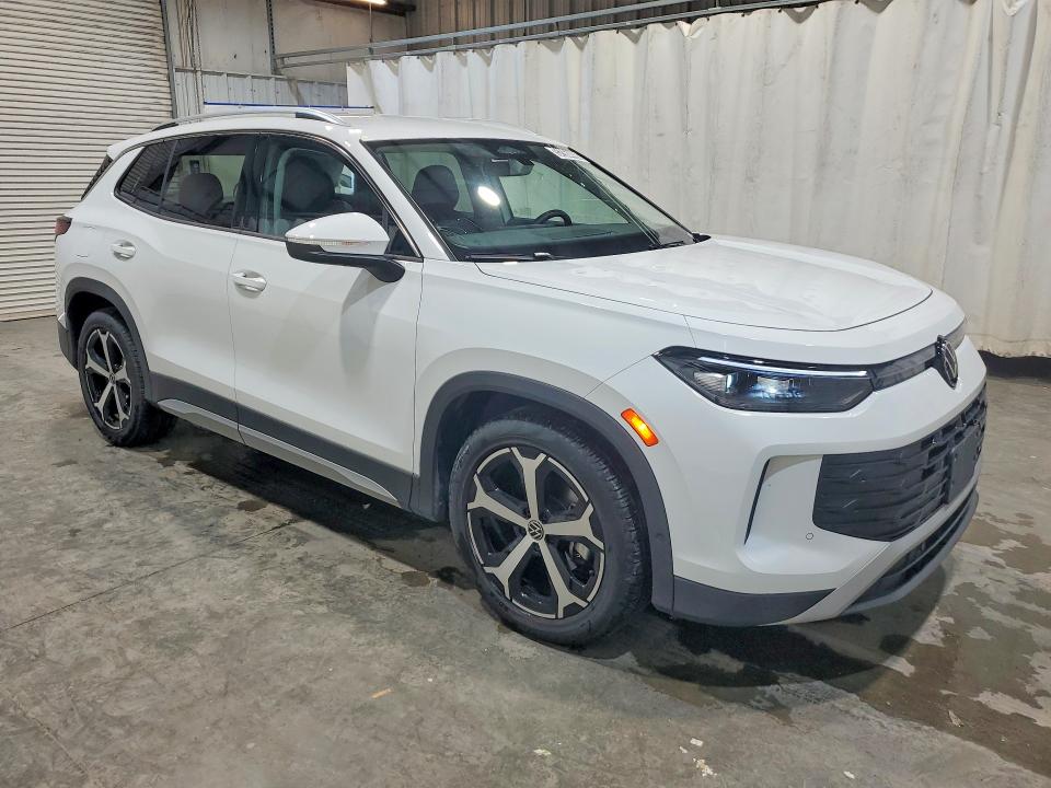 2026 Volkswagen Tiguan მანქანა იყიდება აუქციონზე, vin: 3VVFR7RM3TM026884, აუქციონის ნომერი: 52964496