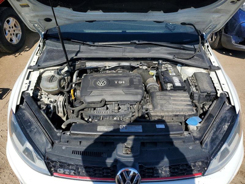 52058376 :رقم المزاد ، 3VWYT7AU5FM081617 vin ، 2015 Volkswagen Gti مزاد بيع