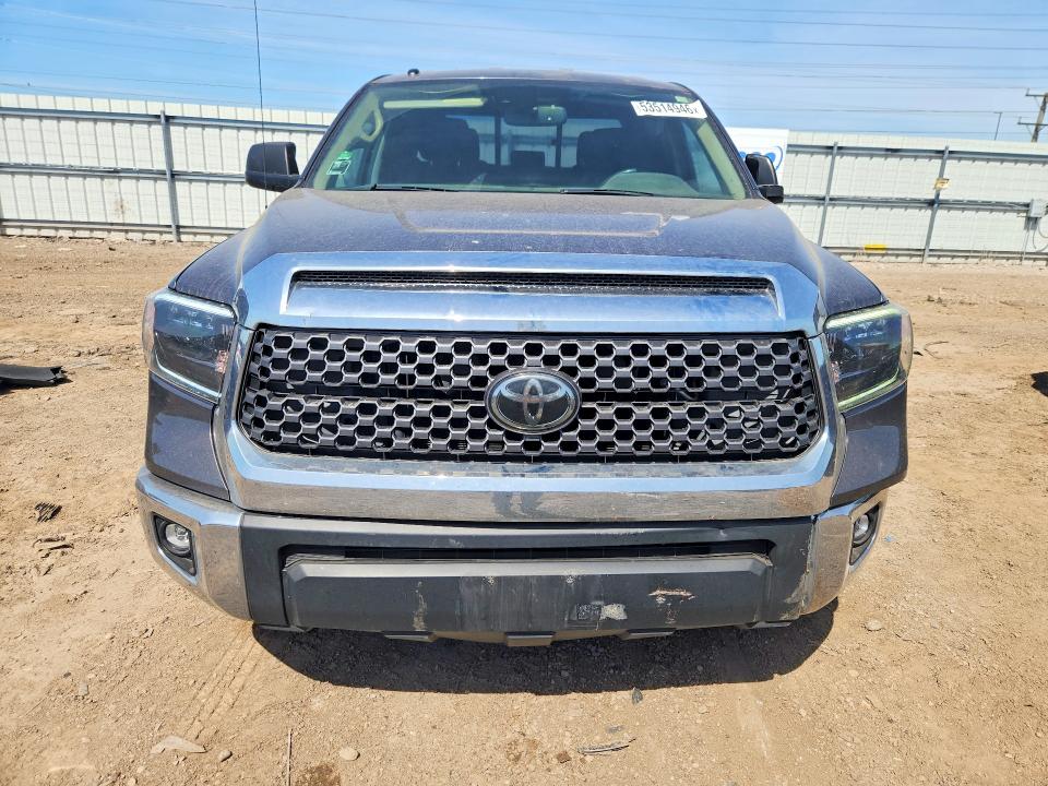 53514946 :رقم المزاد ، 5TFUW5F13KX777621 vin ، 2019 Toyota Tundra مزاد بيع