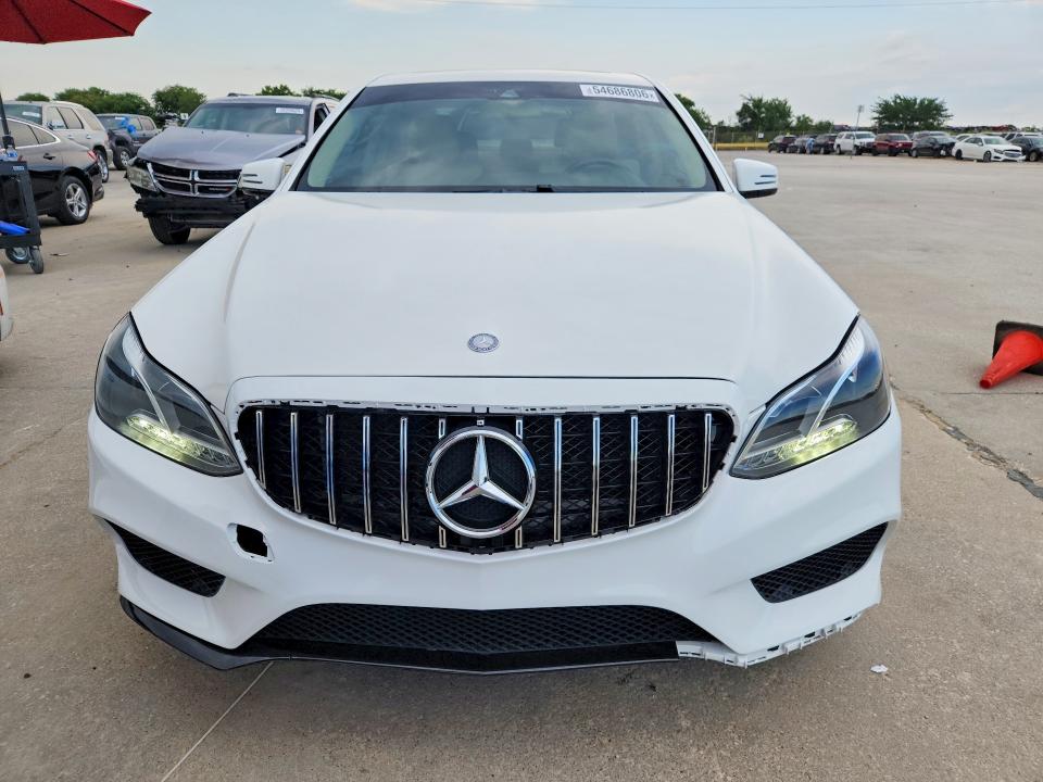 54686806 :رقم المزاد ، WDDHF5KB8FB084813 vin ، 2015 Mercedes-benz E مزاد بيع