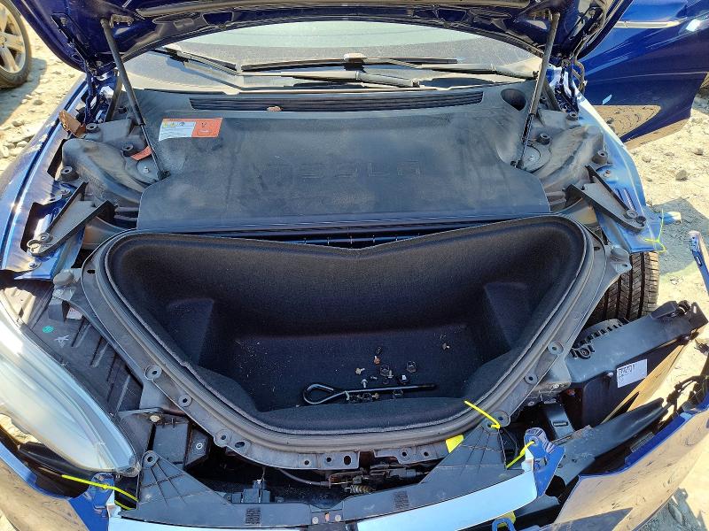 2018 Tesla Model S მანქანა იყიდება აუქციონზე, vin: 5YJSA1E29JF244271, აუქციონის ნომერი: 50649756