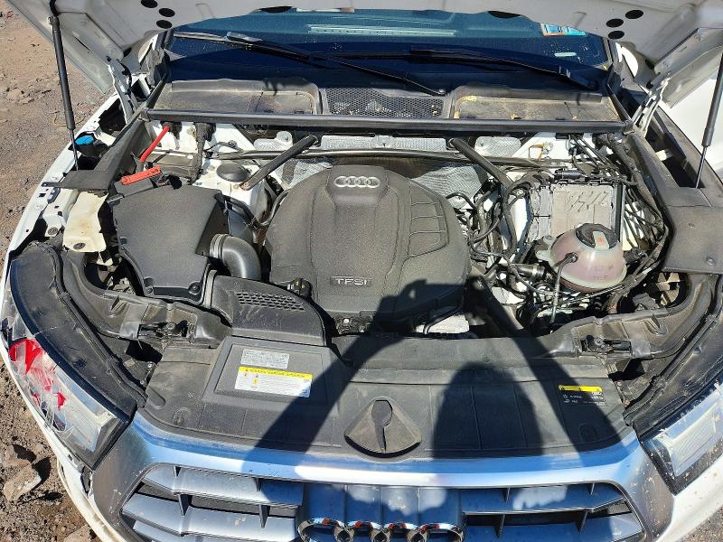 54646896 :رقم المزاد ، WA1BNAFY2J2247596 vin ، 2018 Audi Q5 مزاد بيع