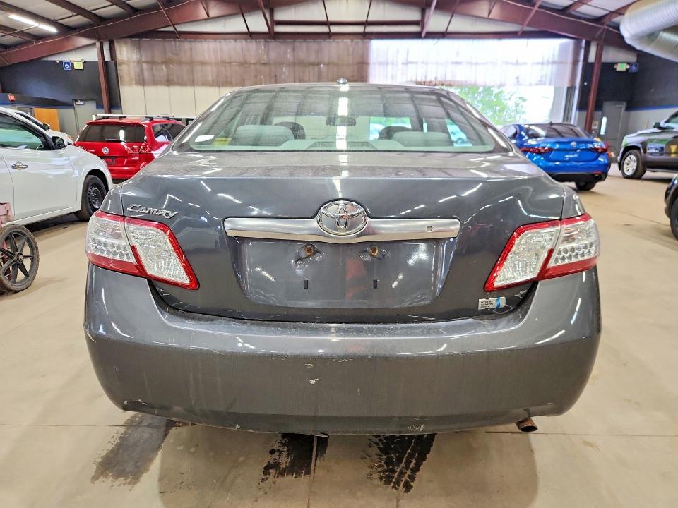 2011 Toyota Camry მანქანა იყიდება აუქციონზე, vin: 4T1BB3EK8BU131568, აუქციონის ნომერი: 53690056