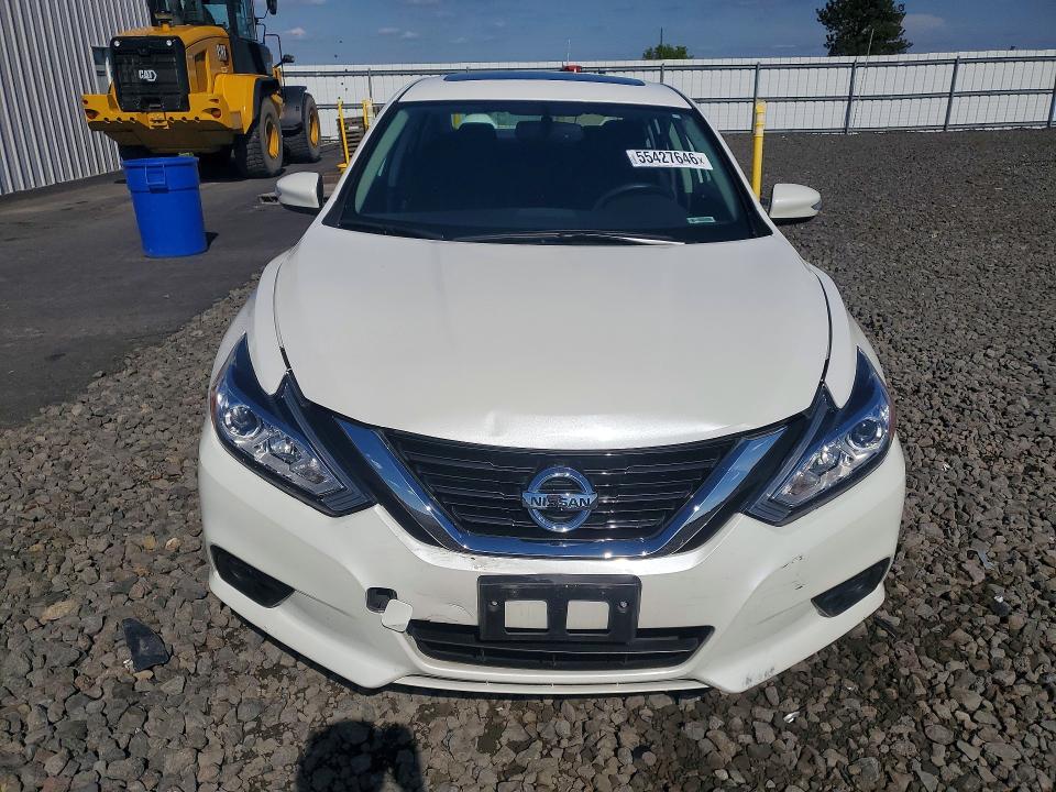 55427646 :رقم المزاد ، 1N4AL3AP3JC212535 vin ، 2018 Nissan Altima مزاد بيع