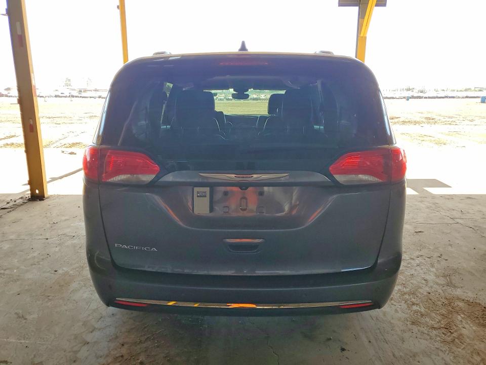 53332406 :رقم المزاد ، 2C4RC1BG9LR275584 vin ، 2020 Chrysler Pacifica مزاد بيع
