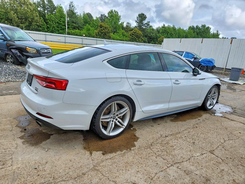 54801406 :رقم المزاد ، WAUENCF59JA006206 vin ، 2018 Audi A5 مزاد بيع