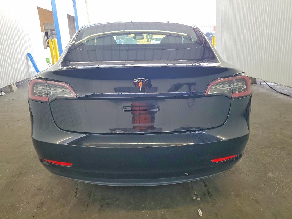 Продажа на аукционе авто 2022 Tesla Model 3, vin: 5YJ3E1EA2NF369246, номер лота: 55318436