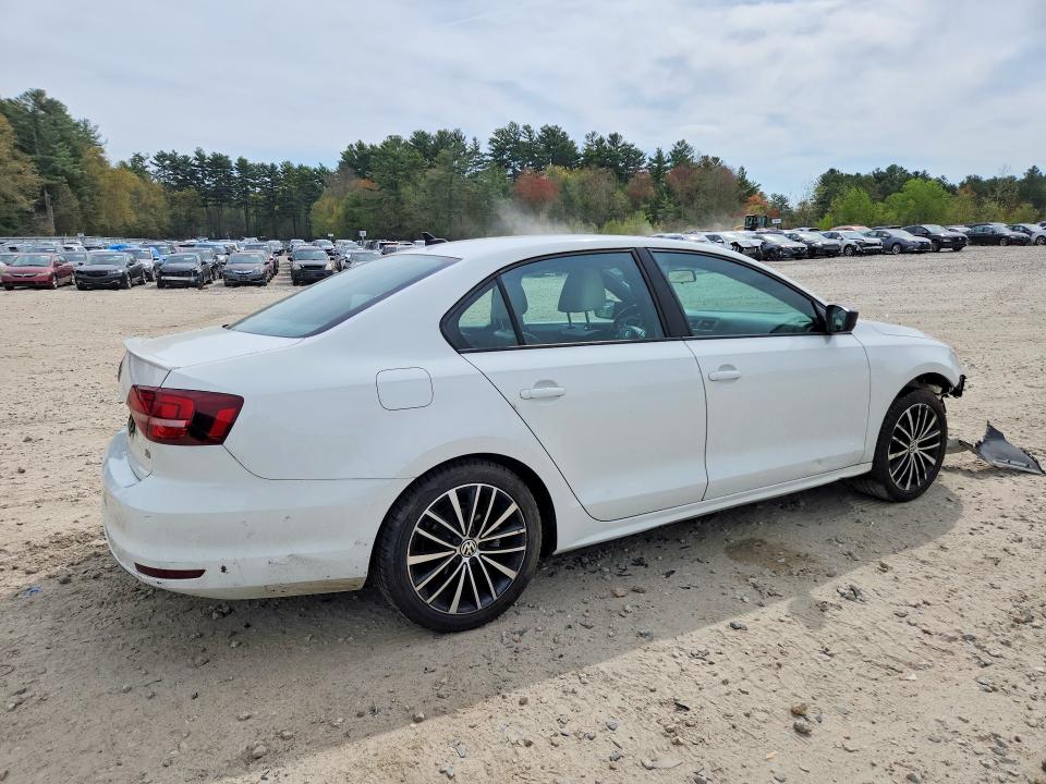 52676576 :رقم المزاد ، 3VWD17AJ0GM305209 vin ، 2016 Volkswagen Jetta مزاد بيع