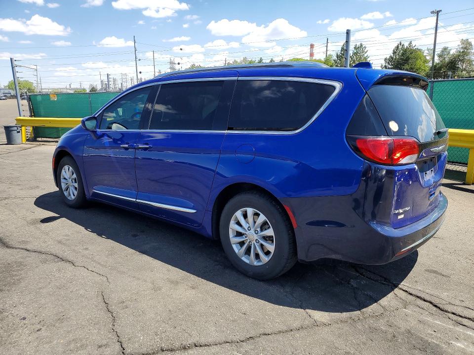 Продаж на аукціоні авто 2018 Chry Pacifica, vin: 2C4RC1BG5JR227853, номер лоту: 52046646
