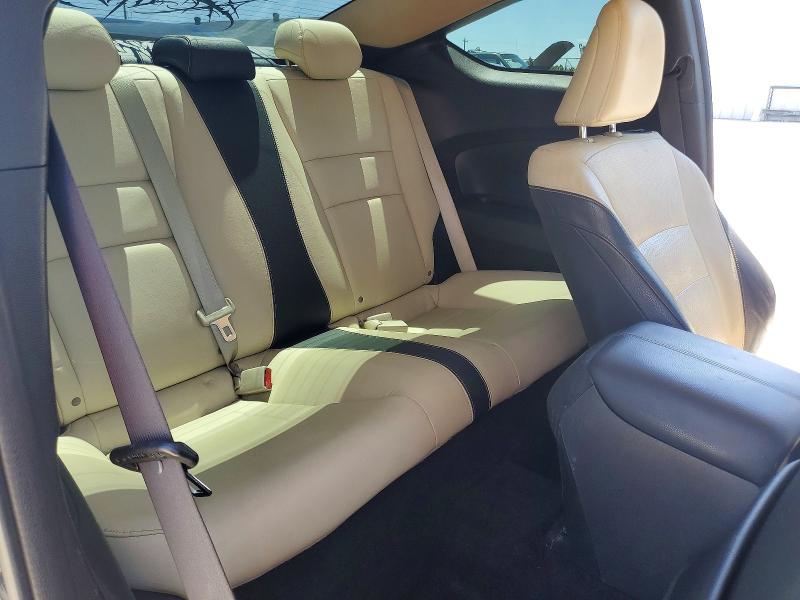 52851896 :رقم المزاد ، 1HGCT2B81EA000272 vin ، 2014 Honda Accord مزاد بيع