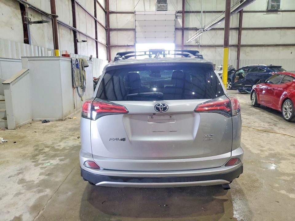 Продажа на аукционе авто 2016 Toyota Rav4, vin: 2T3RFREV2GW496794, номер лота: 54962876
