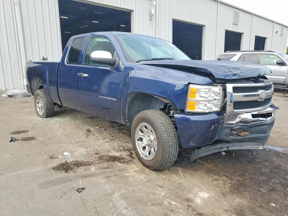 54477586 :رقم المزاد ، 1GCRCSE06BZ303057 vin ، 2011 Chevrolet Silverado مزاد بيع