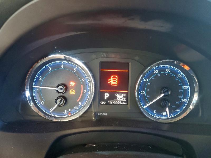 Продажа на аукционе авто 2018 Toyota Corolla, vin: 5YFBURHE9JP812499, номер лота: 52840616