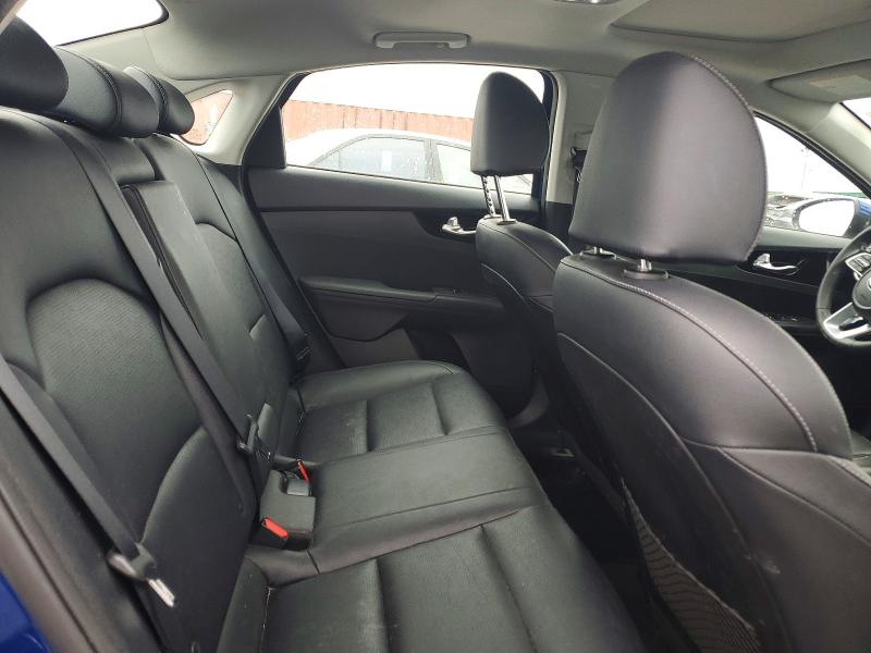 52034436 :رقم المزاد ، 3KPF54AD7ME281280 vin ، 2021 Kia Forte مزاد بيع