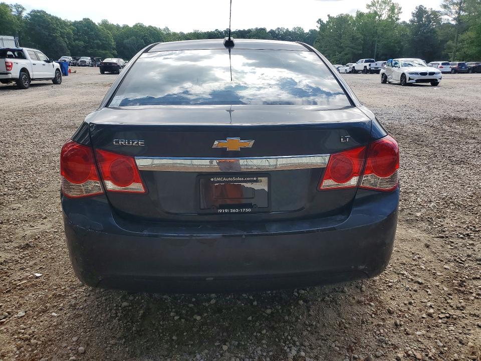 Продажа на аукционе авто 2015 Chevrolet Cruze, vin: 1G1PE5SB8F7179232, номер лота: 53630486