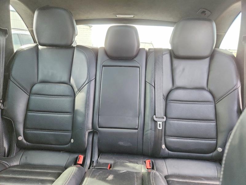 Продаж на аукціоні авто 2012 Porsche Cayenne, vin: WP1AC2A26CLA83085, номер лоту: 53576316