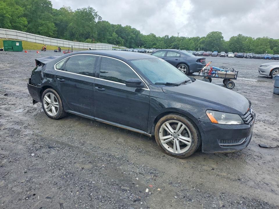 2013 Volkswagen Passat მანქანა იყიდება აუქციონზე, vin: 1VWBH7A35DC118632, აუქციონის ნომერი: 52432636