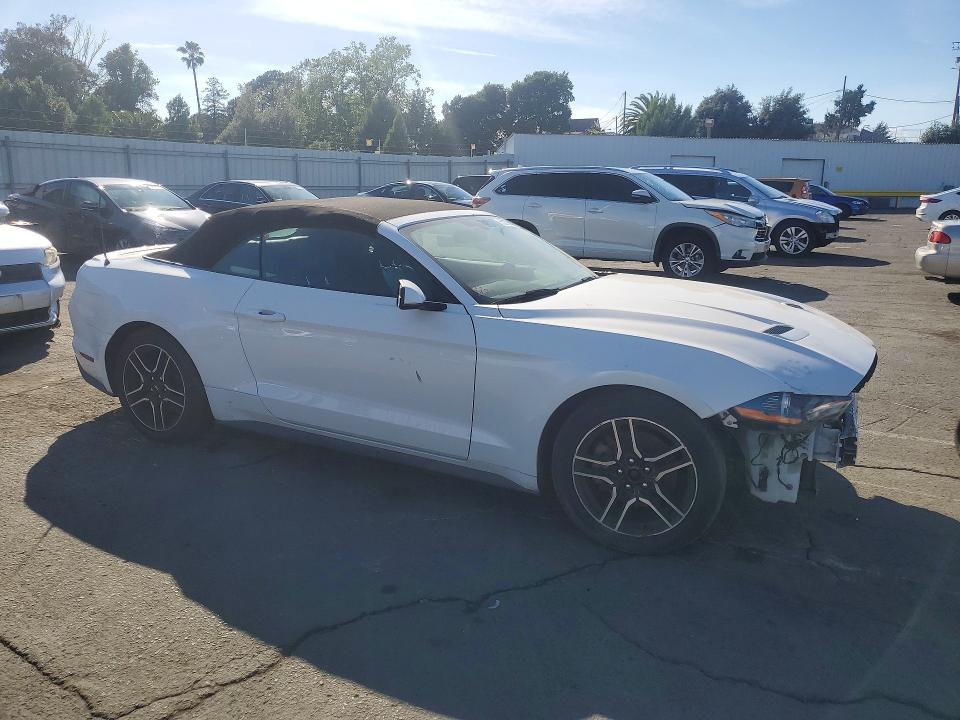2020 Ford Mustang მანქანა იყიდება აუქციონზე, vin: 1FATP8UH0L5136584, აუქციონის ნომერი: 55076406