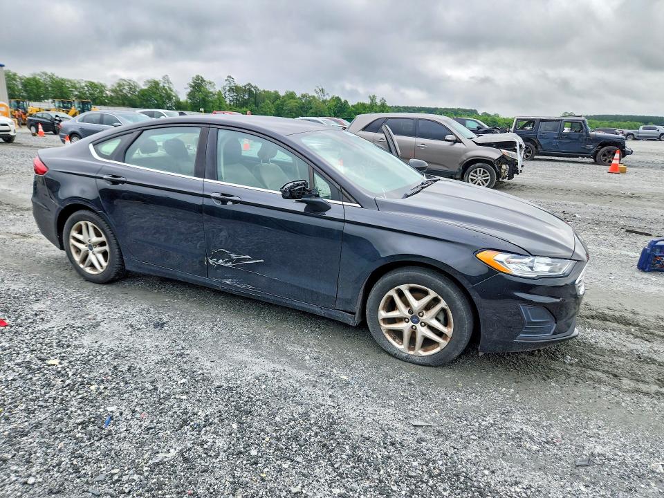 2019 Ford Fusion მანქანა იყიდება აუქციონზე, vin: 3FA6P0HDXKR215035, აუქციონის ნომერი: 55130836