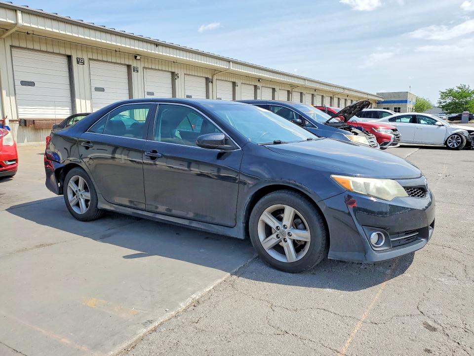 54143986 :رقم المزاد ، 4T1BF1FK4CU064217 vin ، 2012 Toyota Camry مزاد بيع