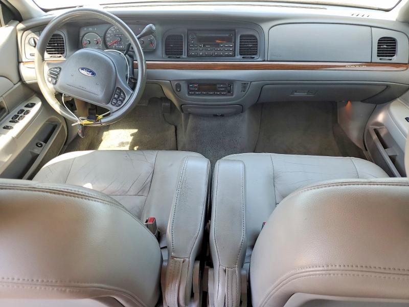 52262046 :رقم المزاد ، 2FAFP74W63X212040 vin ، 2003 Ford Crown Victoria مزاد بيع