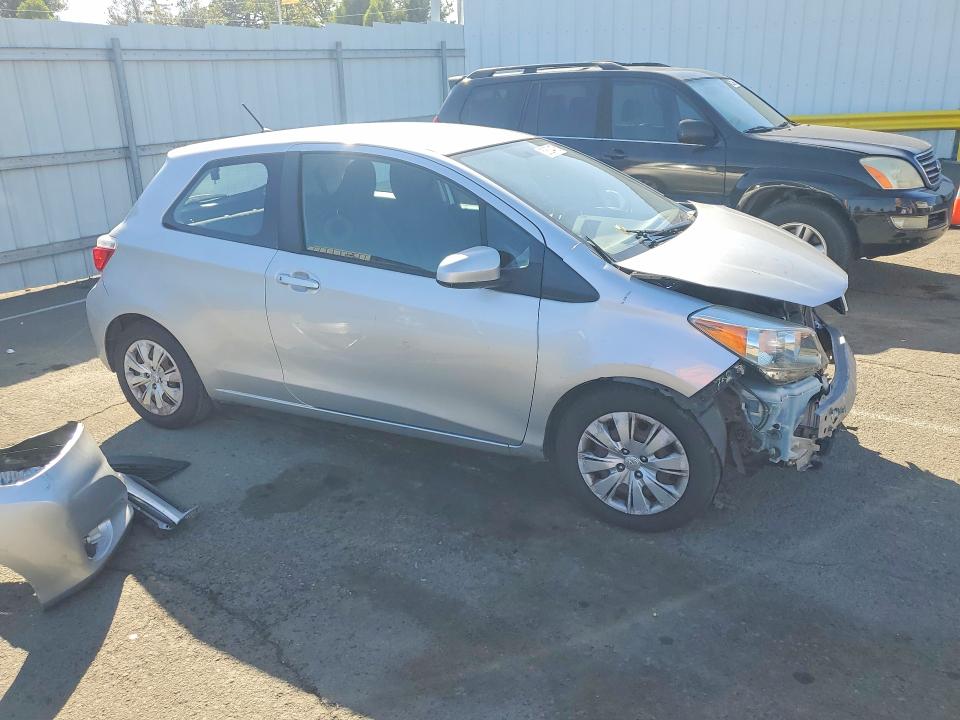 53624476 :رقم المزاد ، VNKJTUD38EA009030 vin ، 2014 Toyota Yaris مزاد بيع