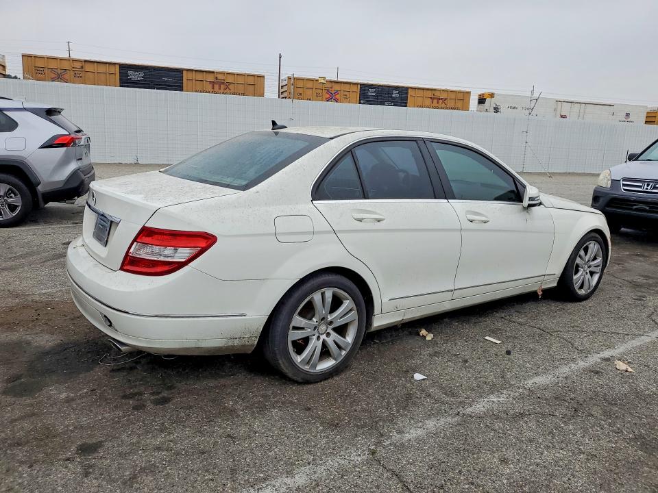 Продажа на аукционе авто 2010 Mercedes-benz C, vin: WDDGF5EB0AR111980, номер лота: 52948506