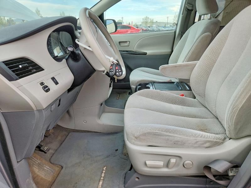 Продажа на аукционе авто 2011 Toyota Sienna, vin: 5TDJK3DC1BS020276, номер лота: 52923696