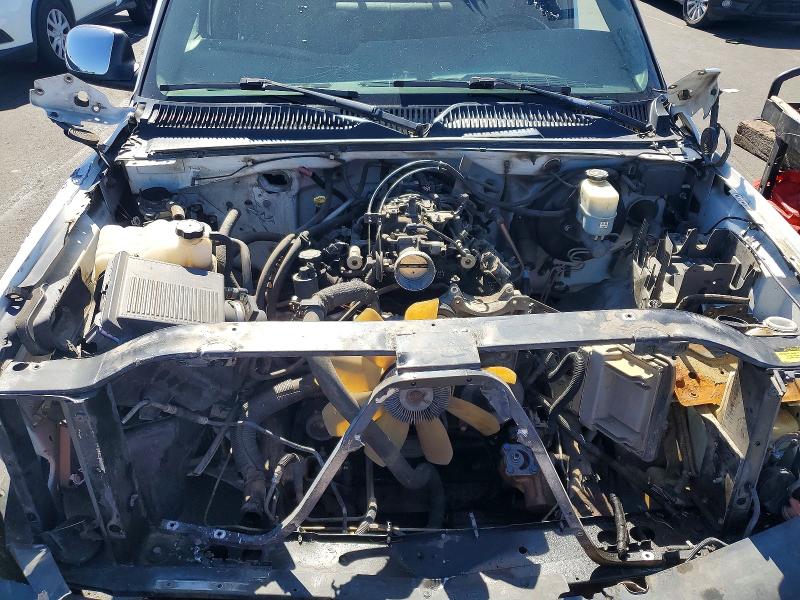 2000 Chevrolet Silverado მანქანა იყიდება აუქციონზე, vin: 1GCEK19TXYE130434, აუქციონის ნომერი: 53735166