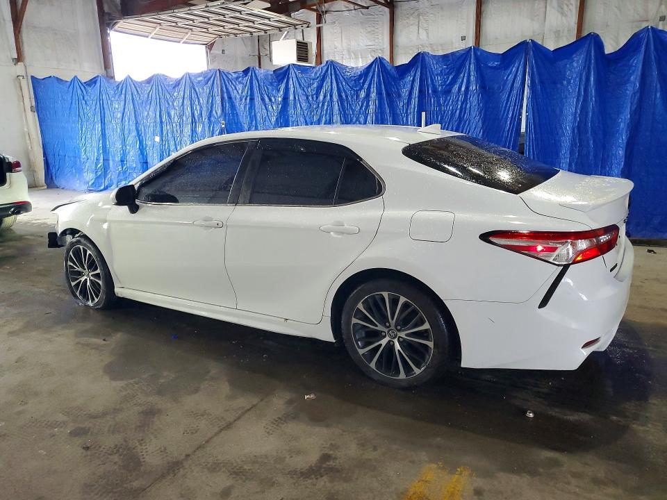 2020 Toyota Camry მანქანა იყიდება აუქციონზე, vin: 4T1G11AK6LU906714, აუქციონის ნომერი: 54441206