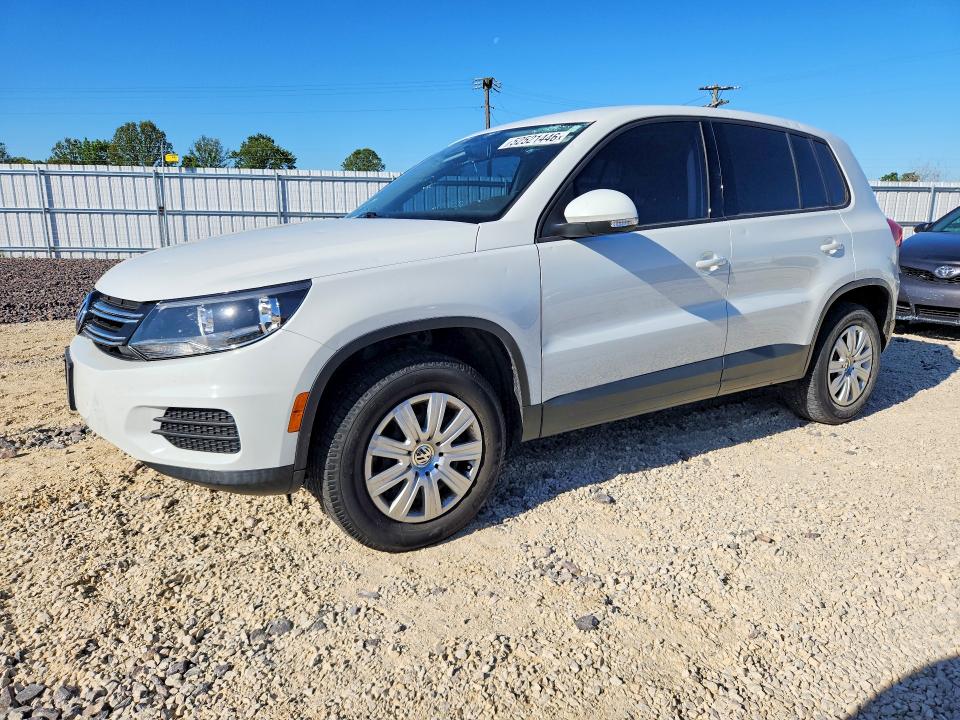 Aukcja sprzedaży 2018 Volkswagen Tiguan Limited, vin: WVGAV7AX3JK004605, numer aukcji: 52521446