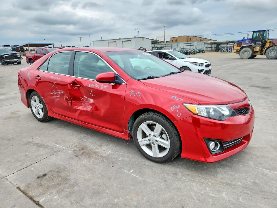 2014 Toyota Camry მანქანა იყიდება აუქციონზე, vin: 4T1BF1FK9EU787841, აუქციონის ნომერი: 53199836