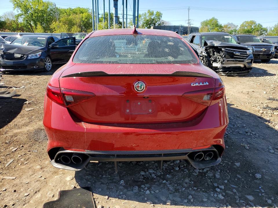 2018 Alfa Romeo Giulia მანქანა იყიდება აუქციონზე, vin: ZARFAEAV1J7580503, აუქციონის ნომერი: 53388606