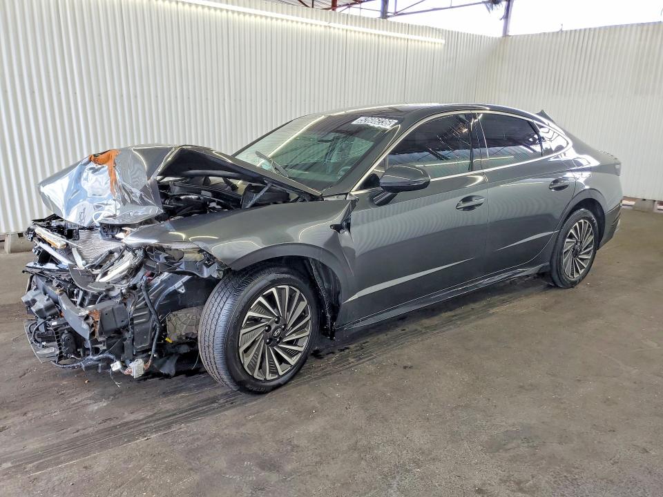 2025 Hyundai Sonata Hybrid მანქანა იყიდება აუქციონზე, vin: KMHL34JJ9SA103090, აუქციონის ნომერი: 52606236