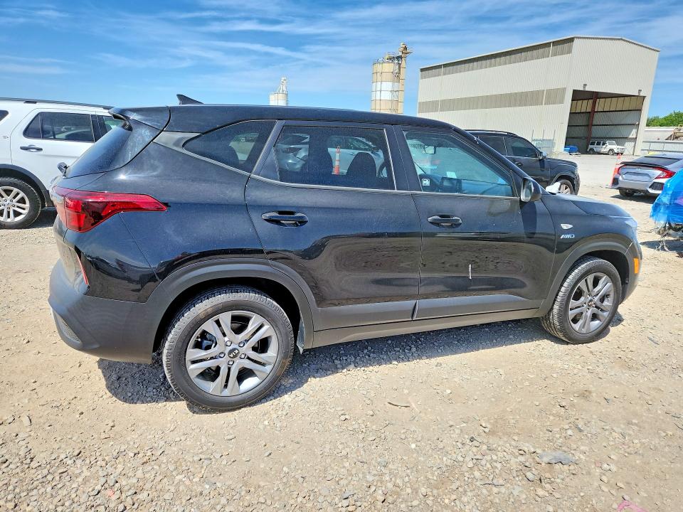 2021 Kia Seltos მანქანა იყიდება აუქციონზე, vin: KNDEPCAA5M7129052, აუქციონის ნომერი: 51355766