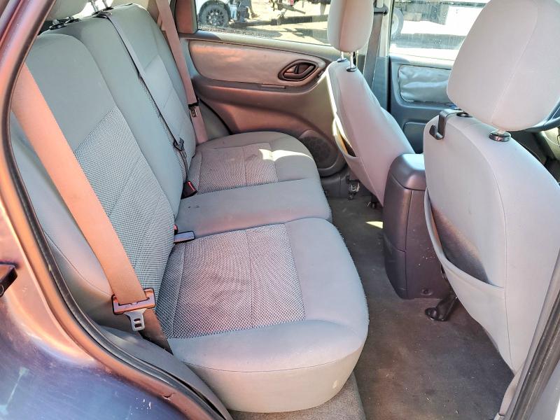 52572596 :رقم المزاد ، 1FMYU93126KA28861 vin ، 2006 Ford Escape مزاد بيع