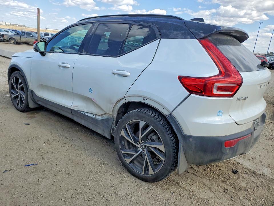 2020 Volvo Xc40 მანქანა იყიდება აუქციონზე, vin: YV4162UM1L2260442, აუქციონის ნომერი: 52320176